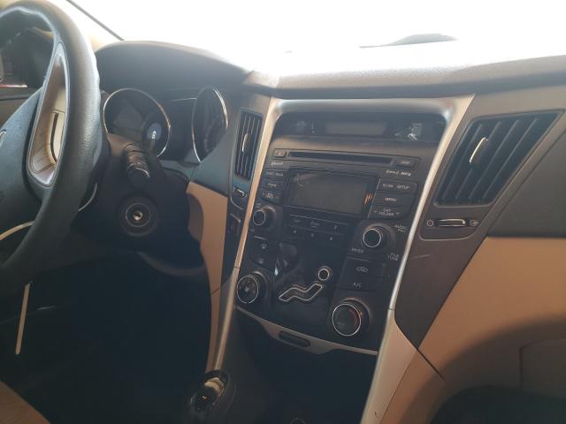 Photo 8 VIN: 5NPEB4AC8CH349480 - HYUNDAI SONATA GLS 