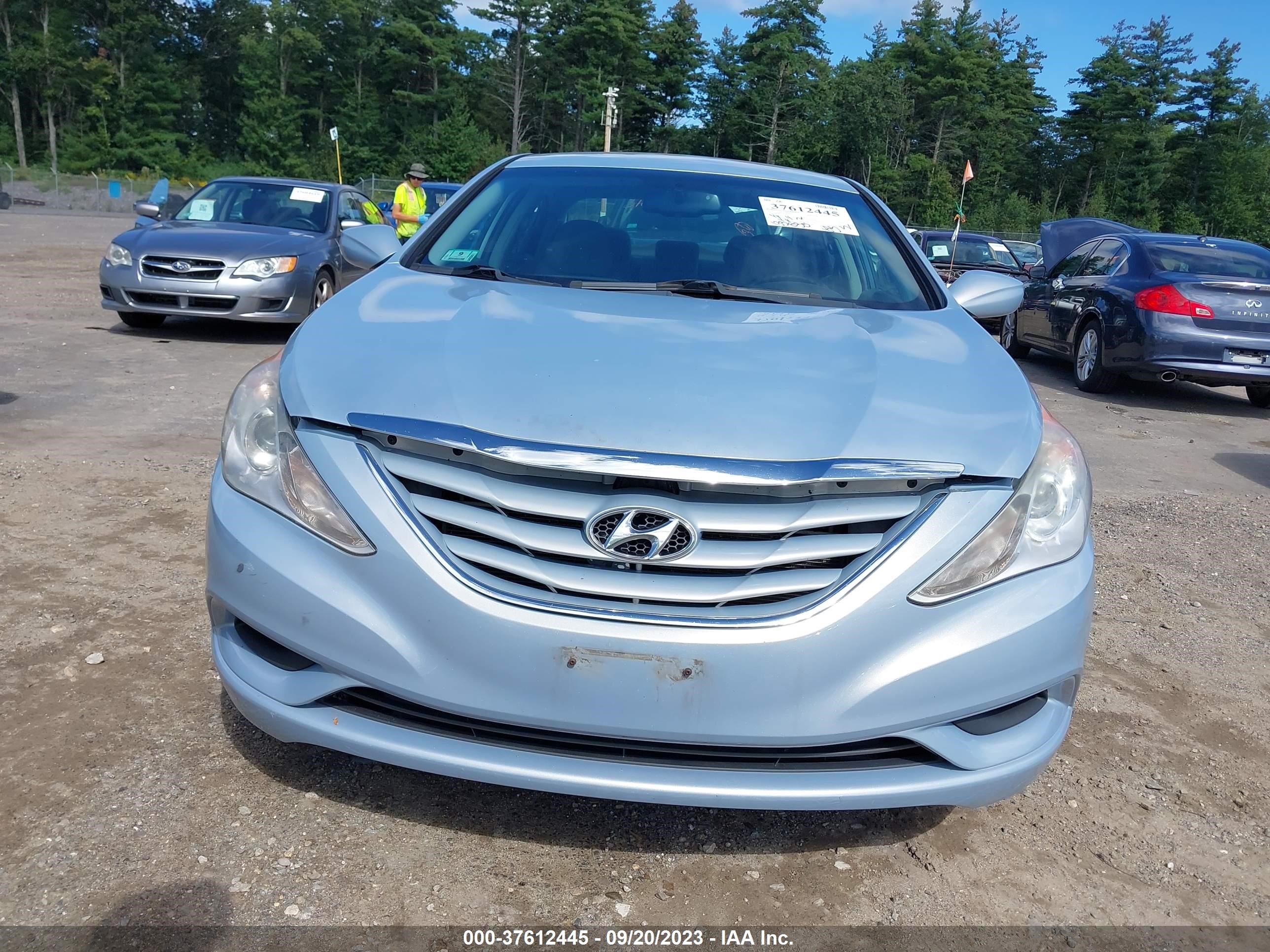 Photo 5 VIN: 5NPEB4AC8CH350225 - HYUNDAI SONATA 