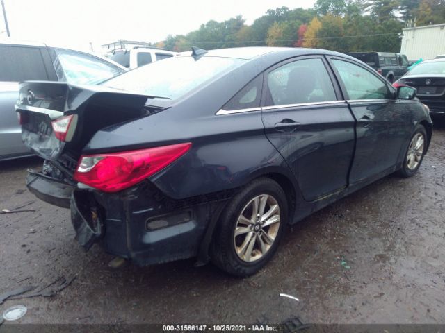 Photo 3 VIN: 5NPEB4AC8CH352265 - HYUNDAI SONATA 