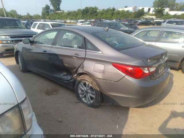 Photo 2 VIN: 5NPEB4AC8CH352394 - HYUNDAI SONATA 