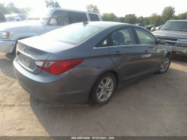 Photo 3 VIN: 5NPEB4AC8CH352394 - HYUNDAI SONATA 