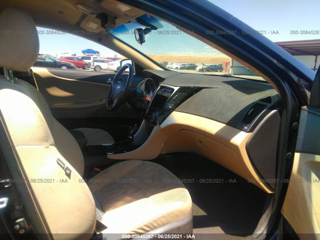 Photo 4 VIN: 5NPEB4AC8CH357627 - HYUNDAI SONATA 