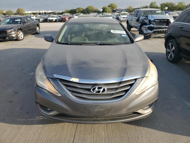 Photo 4 VIN: 5NPEB4AC8CH361256 - HYUNDAI SONATA GLS 