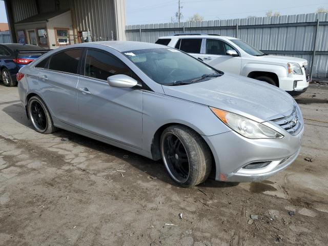 Photo 3 VIN: 5NPEB4AC8CH365114 - HYUNDAI SONATA 