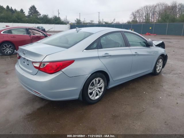 Photo 3 VIN: 5NPEB4AC8CH373441 - HYUNDAI SONATA 