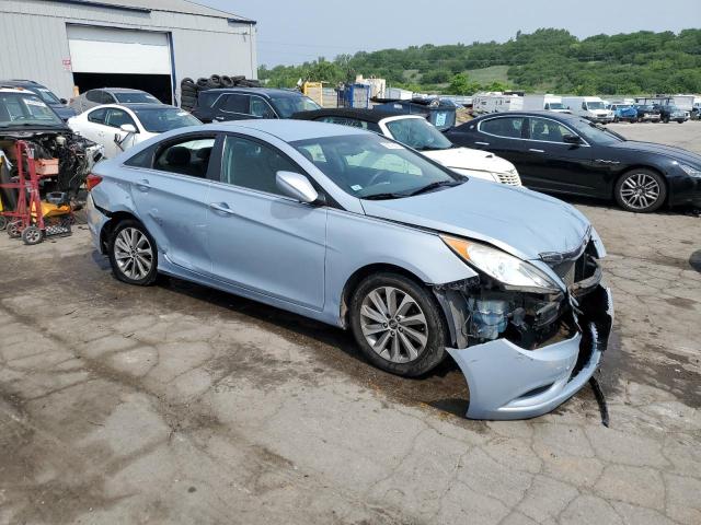 Photo 3 VIN: 5NPEB4AC8CH399621 - HYUNDAI SONATA GLS 