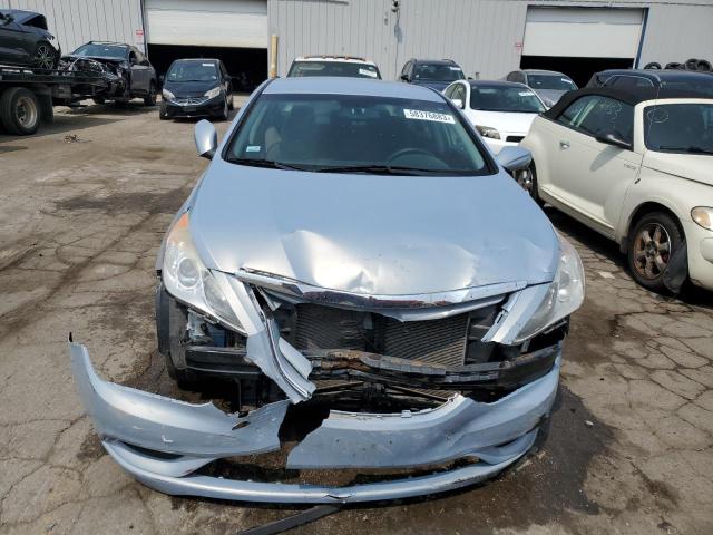 Photo 4 VIN: 5NPEB4AC8CH399621 - HYUNDAI SONATA GLS 