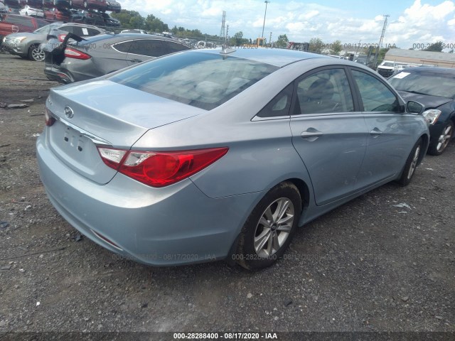 Photo 3 VIN: 5NPEB4AC8CH410018 - HYUNDAI SONATA 