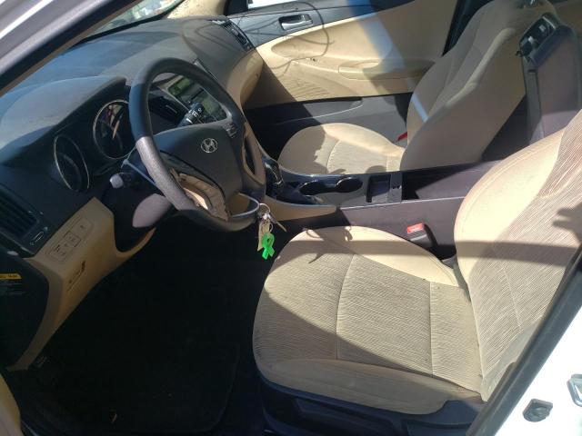 Photo 6 VIN: 5NPEB4AC8CH417454 - HYUNDAI SONATA GLS 