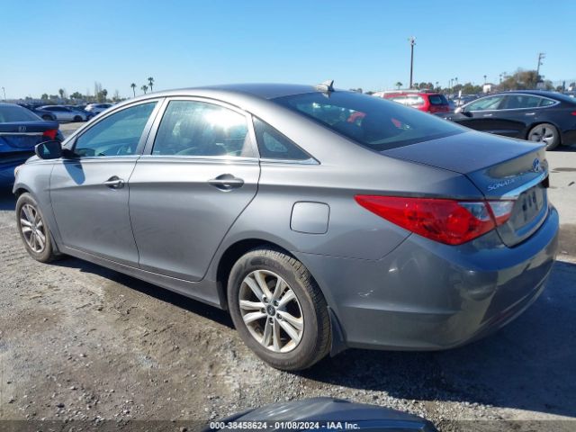 Photo 2 VIN: 5NPEB4AC8CH418149 - HYUNDAI SONATA 