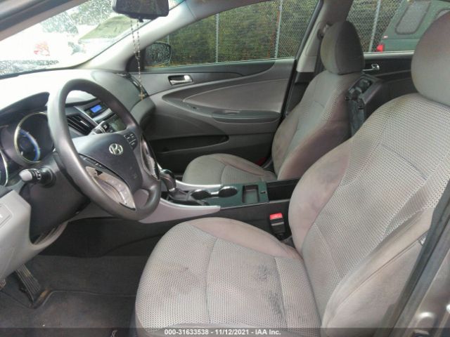 Photo 4 VIN: 5NPEB4AC8CH421259 - HYUNDAI SONATA 