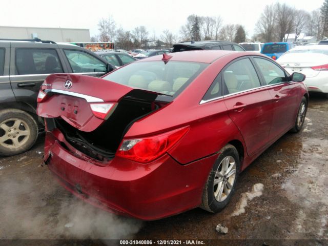 Photo 3 VIN: 5NPEB4AC8CH424307 - HYUNDAI SONATA 