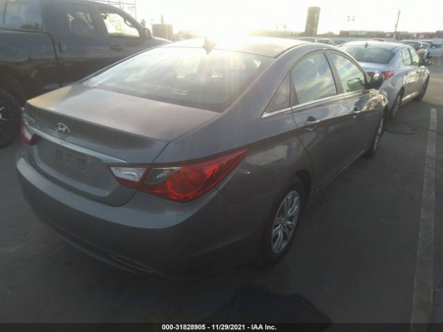 Photo 3 VIN: 5NPEB4AC8CH426428 - HYUNDAI SONATA 