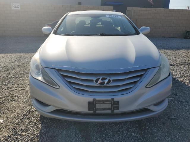 Photo 4 VIN: 5NPEB4AC8CH437302 - HYUNDAI SONATA GLS 