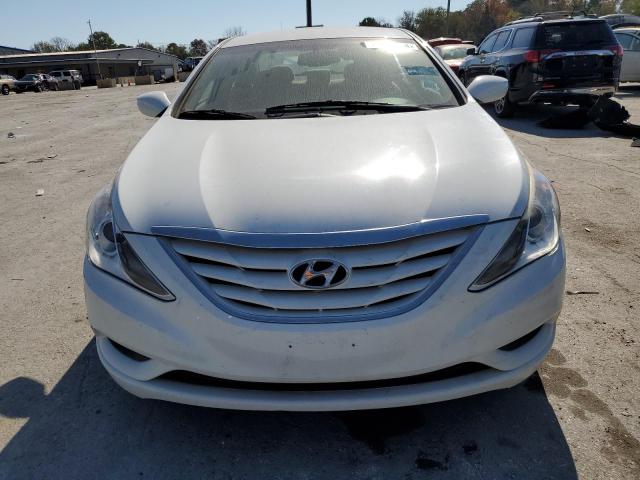 Photo 4 VIN: 5NPEB4AC8CH444248 - HYUNDAI SONATA GLS 