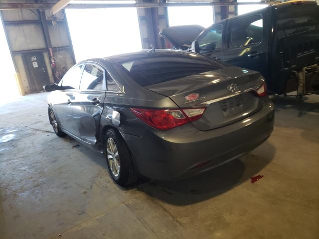 Photo 2 VIN: 5NPEB4AC8CH453337 - HYUNDAI SONATA GLS 