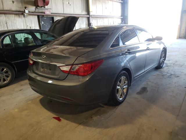 Photo 3 VIN: 5NPEB4AC8CH453337 - HYUNDAI SONATA GLS 