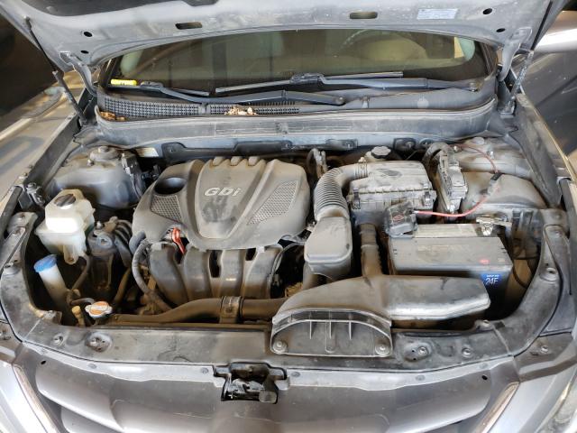 Photo 6 VIN: 5NPEB4AC8CH453337 - HYUNDAI SONATA GLS 