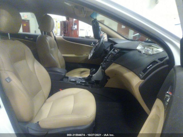 Photo 4 VIN: 5NPEB4AC8CH466427 - HYUNDAI SONATA 