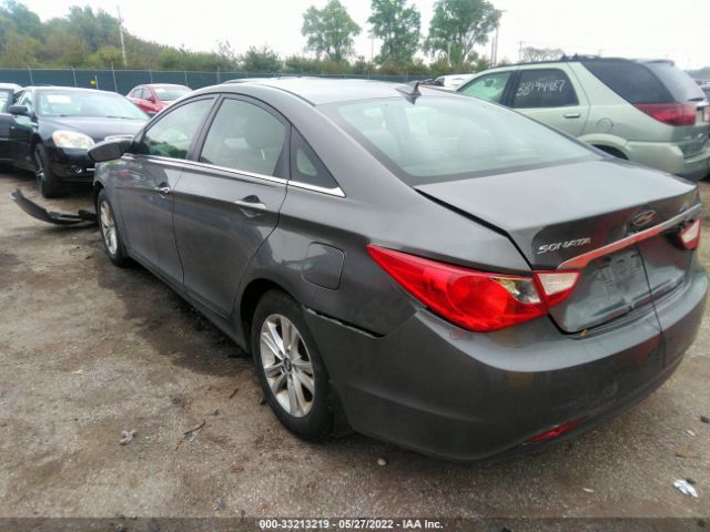 Photo 2 VIN: 5NPEB4AC8CH469960 - HYUNDAI SONATA 