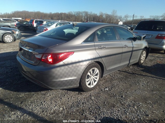 Photo 3 VIN: 5NPEB4AC8CH482840 - HYUNDAI SONATA 