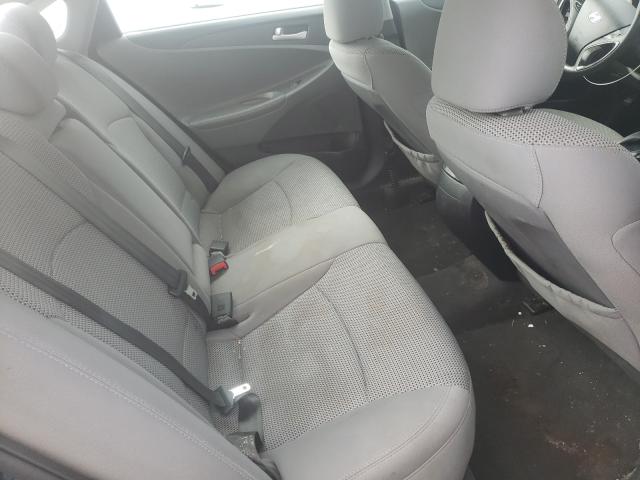 Photo 5 VIN: 5NPEB4AC8CH492199 - HYUNDAI SONATA GLS 