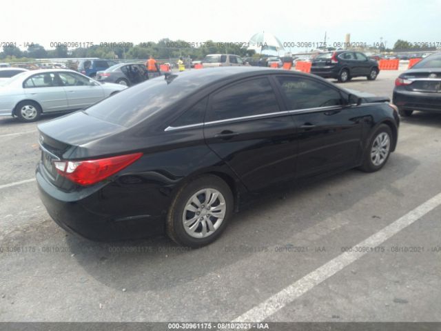 Photo 3 VIN: 5NPEB4AC8CH492994 - HYUNDAI SONATA 