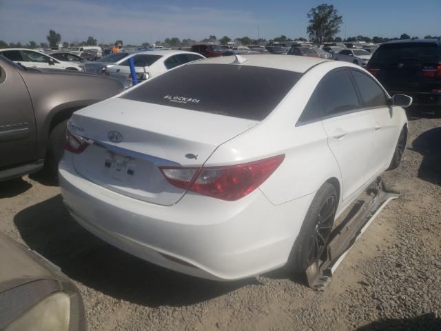 Photo 3 VIN: 5NPEB4AC8CH502083 - HYUNDAI SONATA GLS 