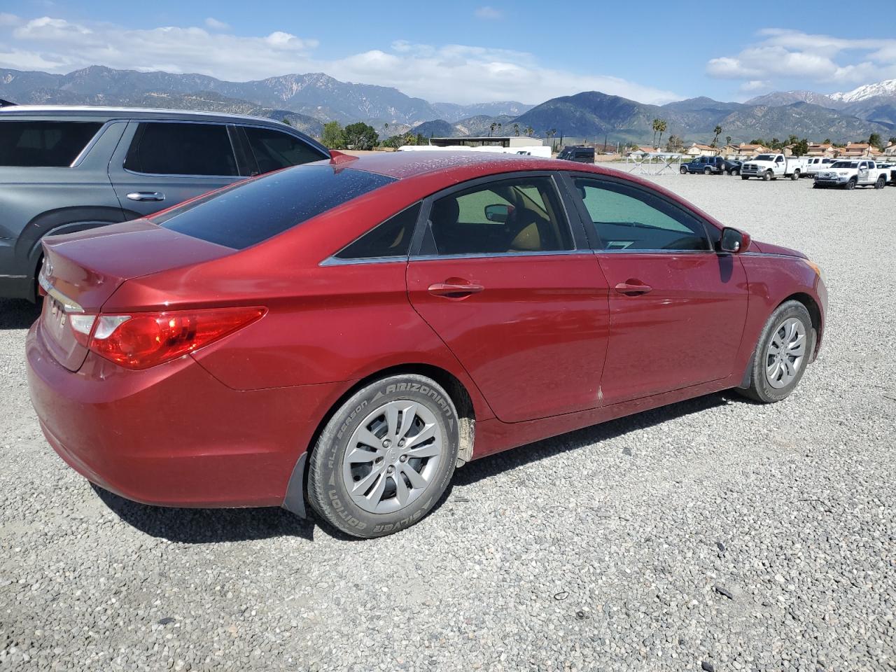 Photo 2 VIN: 5NPEB4AC8DH511450 - HYUNDAI SONATA 