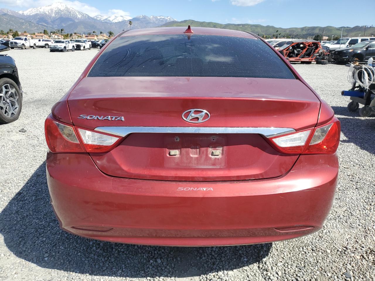 Photo 5 VIN: 5NPEB4AC8DH511450 - HYUNDAI SONATA 