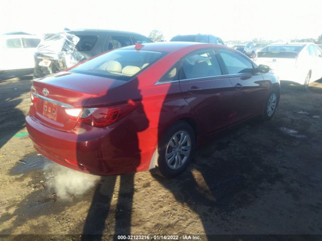 Photo 3 VIN: 5NPEB4AC8DH520049 - HYUNDAI SONATA 