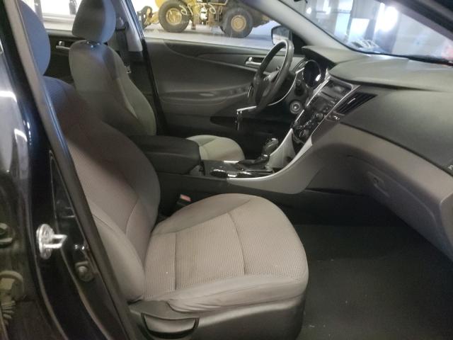 Photo 4 VIN: 5NPEB4AC8DH531083 - HYUNDAI SONATA GLS 