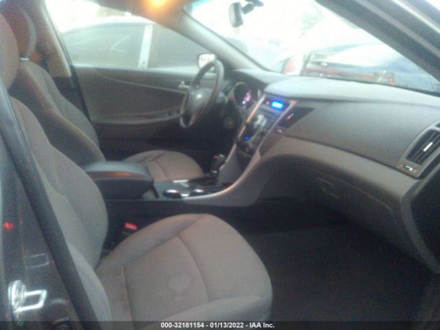 Photo 4 VIN: 5NPEB4AC8DH561605 - HYUNDAI SONATA 