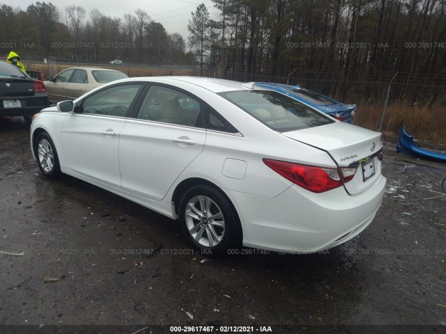 Photo 2 VIN: 5NPEB4AC8DH589579 - HYUNDAI SONATA 