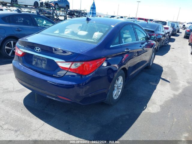 Photo 3 VIN: 5NPEB4AC8DH613413 - HYUNDAI SONATA 