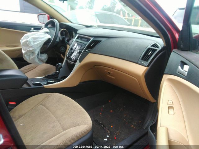 Photo 4 VIN: 5NPEB4AC8DH631233 - HYUNDAI SONATA 