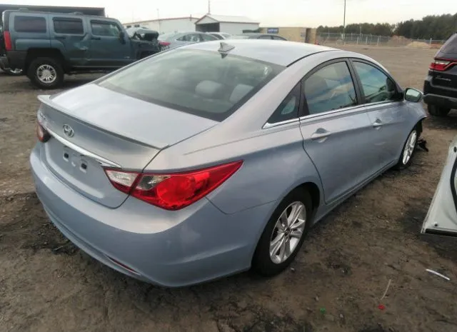 Photo 3 VIN: 5NPEB4AC8DH631622 - HYUNDAI SONATA 