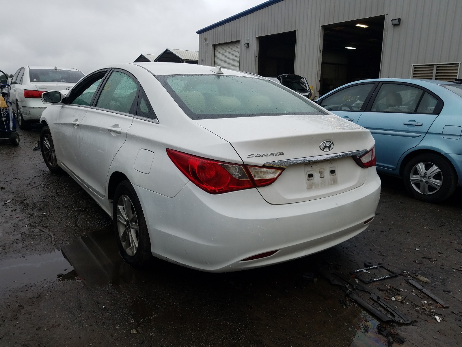 Photo 2 VIN: 5NPEB4AC8DH633354 - HYUNDAI SONATA GLS 