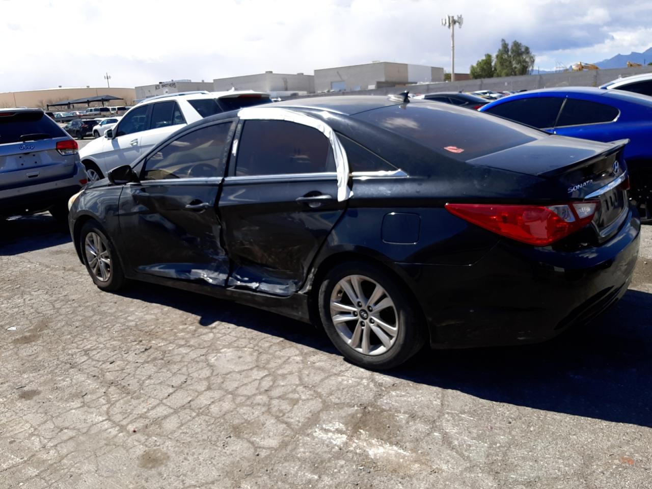 Photo 2 VIN: 5NPEB4AC8DH652096 - HYUNDAI SONATA 