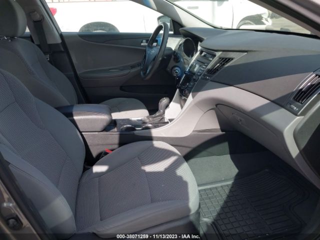 Photo 4 VIN: 5NPEB4AC8DH658190 - HYUNDAI SONATA 