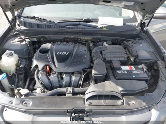 Photo 9 VIN: 5NPEB4AC8DH658190 - HYUNDAI SONATA 