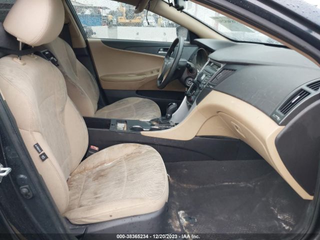 Photo 4 VIN: 5NPEB4AC8DH659680 - HYUNDAI SONATA 