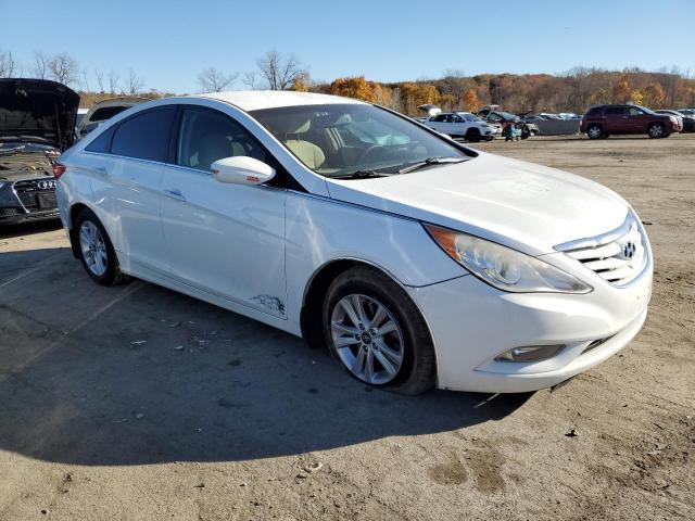 Photo 3 VIN: 5NPEB4AC8DH687219 - HYUNDAI SONATA GLS 