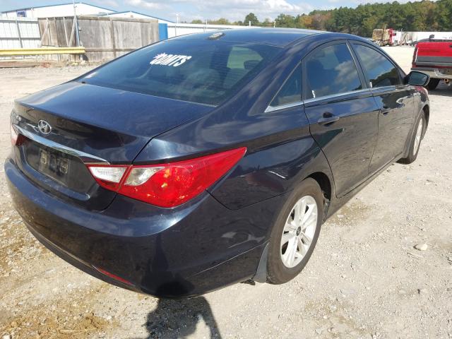 Photo 3 VIN: 5NPEB4AC8DH695689 - HYUNDAI SONATA 