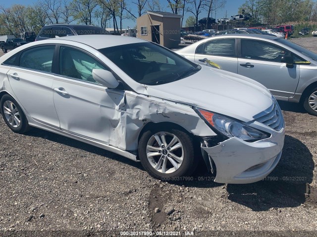 Photo 0 VIN: 5NPEB4AC8DH696793 - HYUNDAI SONATA 