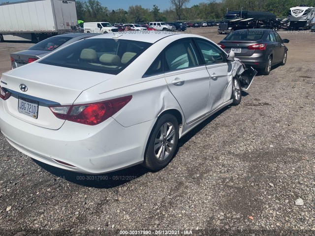 Photo 3 VIN: 5NPEB4AC8DH696793 - HYUNDAI SONATA 