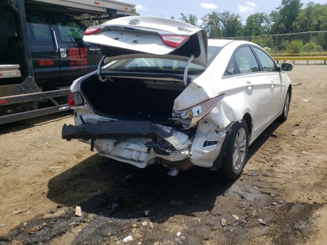 Photo 3 VIN: 5NPEB4AC8DH709445 - HYUNDAI SONATA GLS 