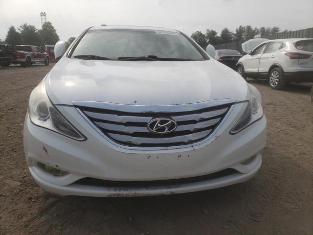 Photo 4 VIN: 5NPEB4AC8DH728450 - HYUNDAI SONATA GLS 