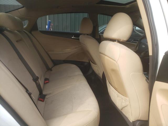 Photo 9 VIN: 5NPEB4AC8DH728450 - HYUNDAI SONATA GLS 