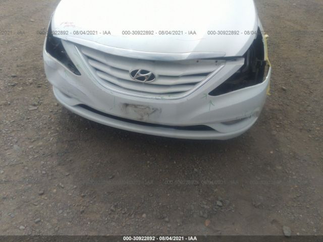 Photo 5 VIN: 5NPEB4AC8DH742087 - HYUNDAI SONATA 